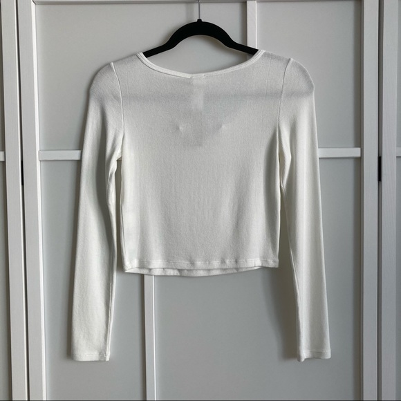 [Sold off app] Wilfred Free Equinox Longsleeve - Picture 4 of 5